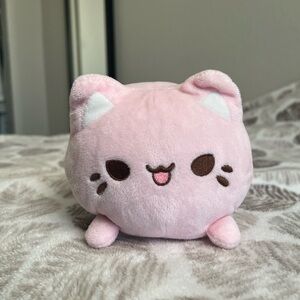 Tasty Peach Pink Meowchi Plush
